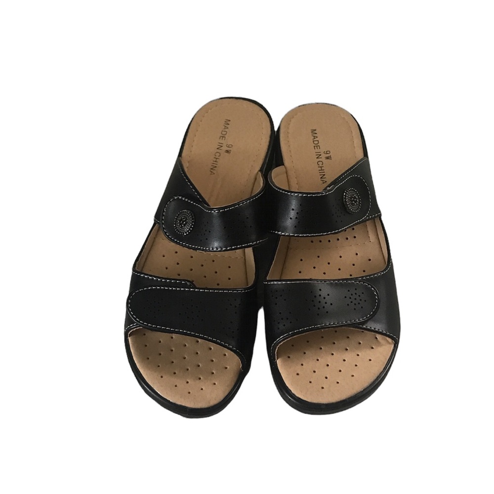 Women sandals